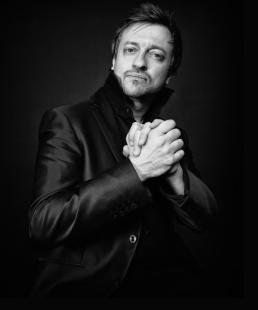 Enrique BagarĂa